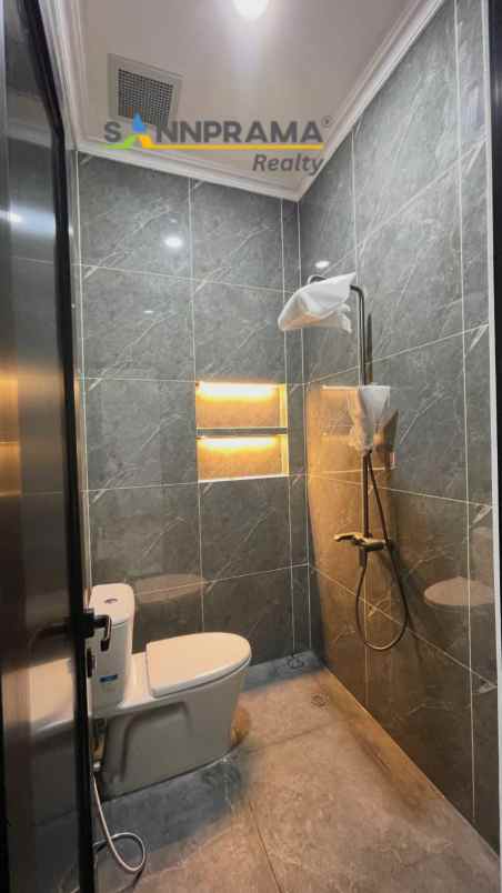 dijual rumah kebagusan jaksel