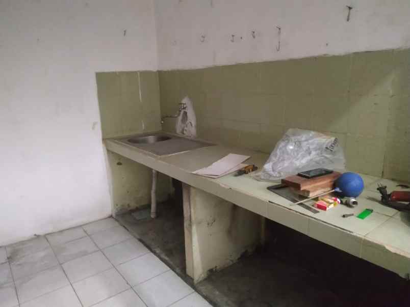 dijual rumah kebonsari