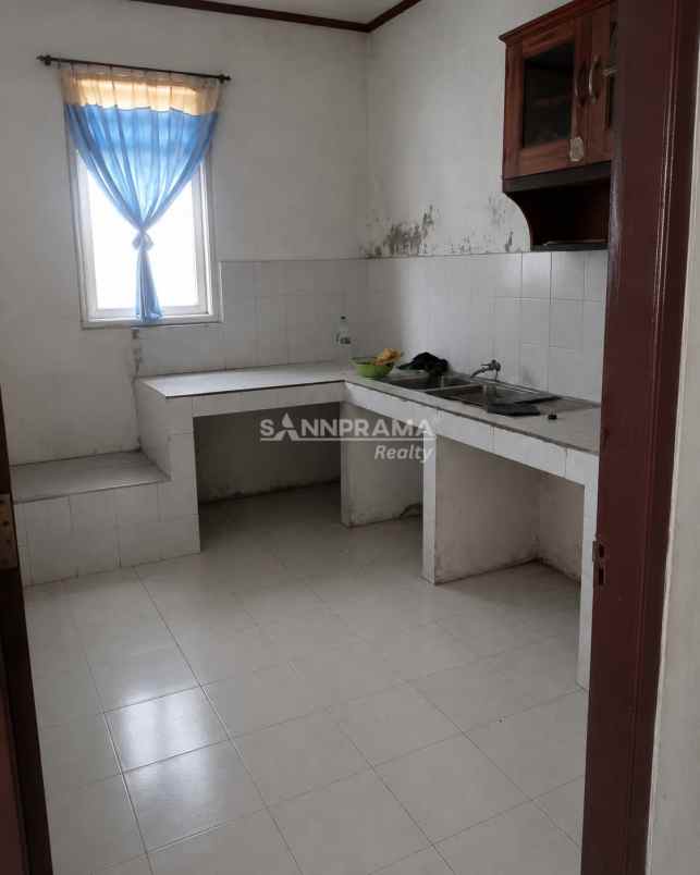 dijual rumah kedung waringin