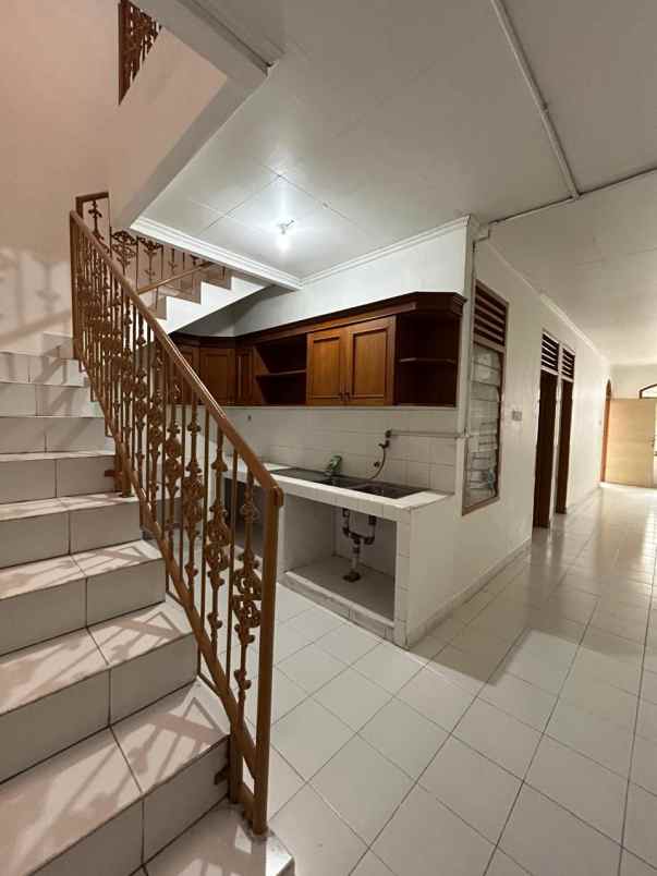 dijual rumah kelapa gading