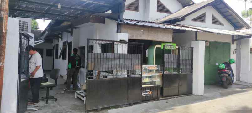 dijual rumah kemiri muka