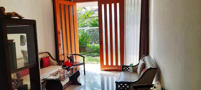 dijual rumah kertajaya indah tengah