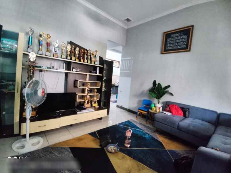 dijual rumah komplek al islam margahayu