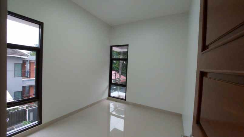 dijual rumah komplek bintara bekasi