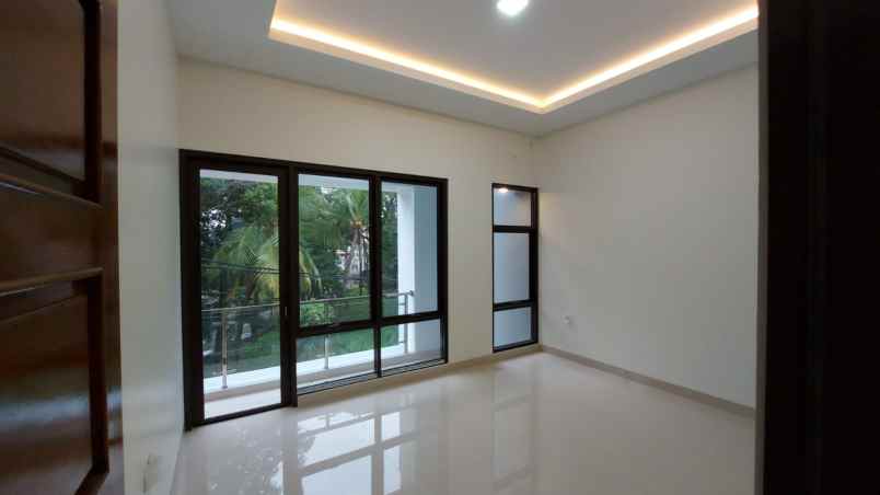 dijual rumah komplek bintara bekasi