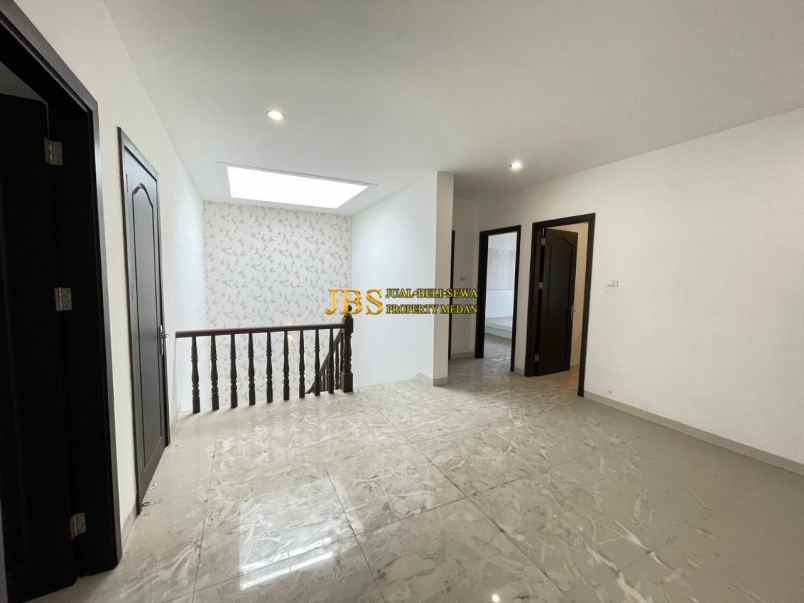 dijual rumah komplek cemara asri jalan