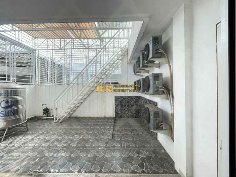 dijual rumah komplek cemara asri jalan
