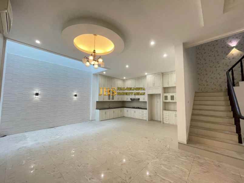 dijual rumah komplek cemara asri jalan