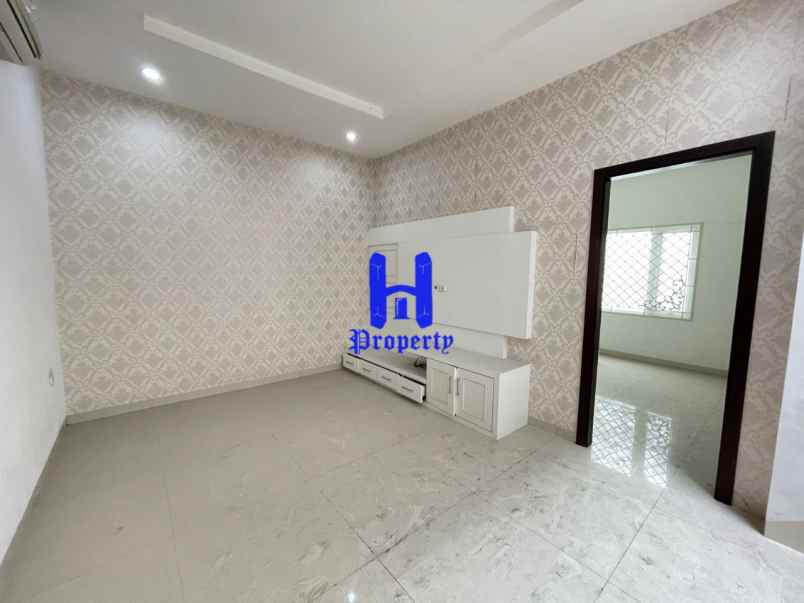 dijual rumah komplek cemara asri jalan