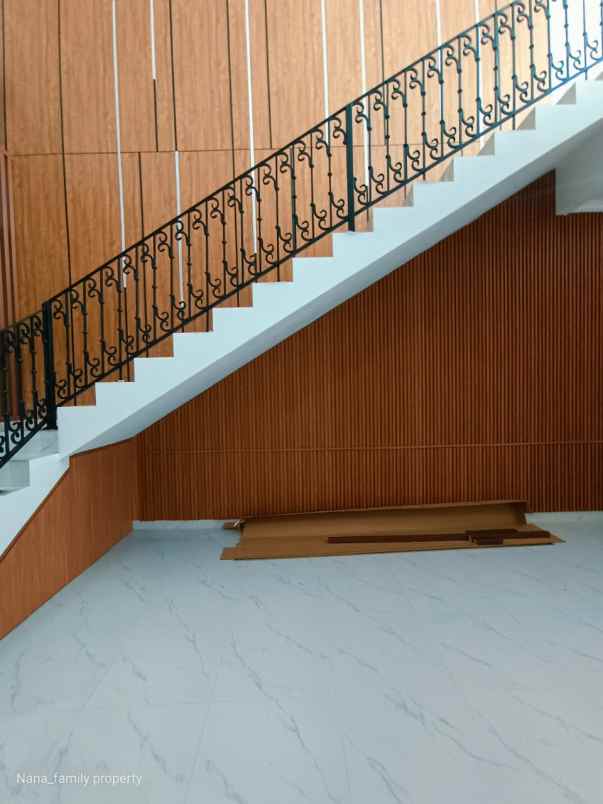 dijual rumah komplek dki joglo