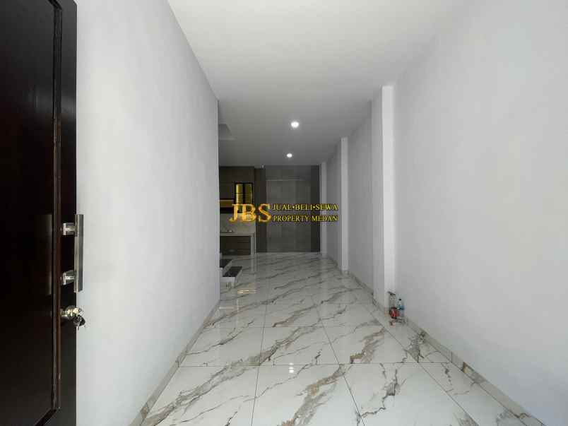 dijual rumah komplek icon estate jalan