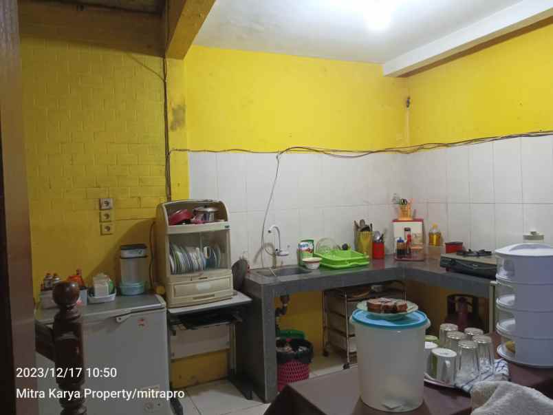 dijual rumah komplek kayu ringin jaya