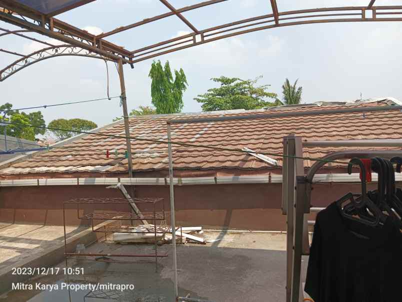 dijual rumah komplek kayu ringin jaya
