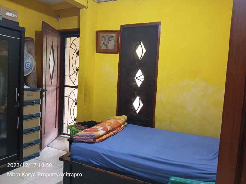 dijual rumah komplek kayu ringin jaya