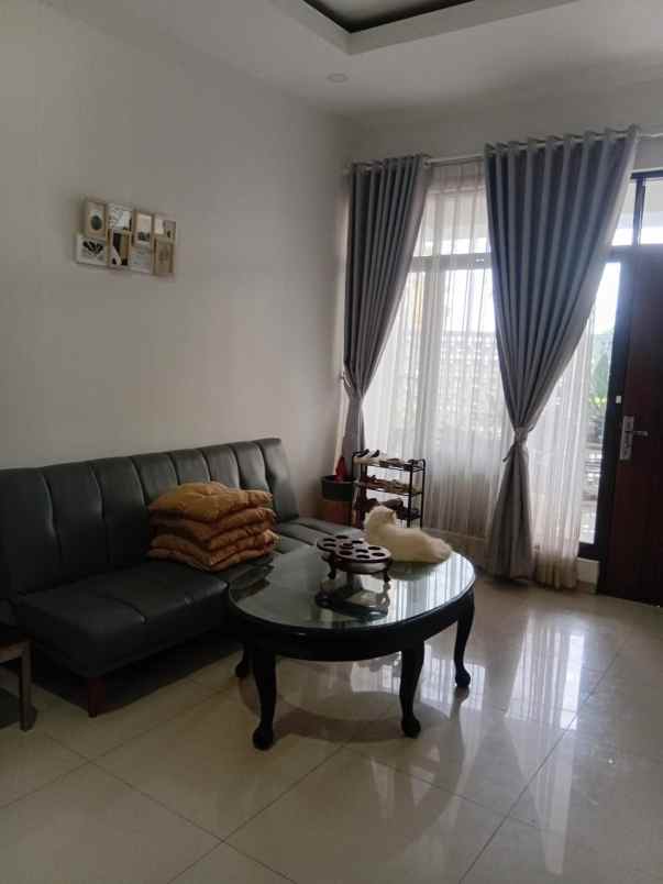 dijual rumah komplek pasirjati indah