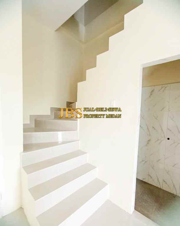 dijual rumah komplek ronald haus daerah