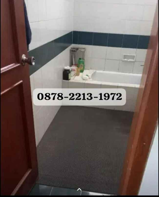 dijual rumah komplek setiabudi regency