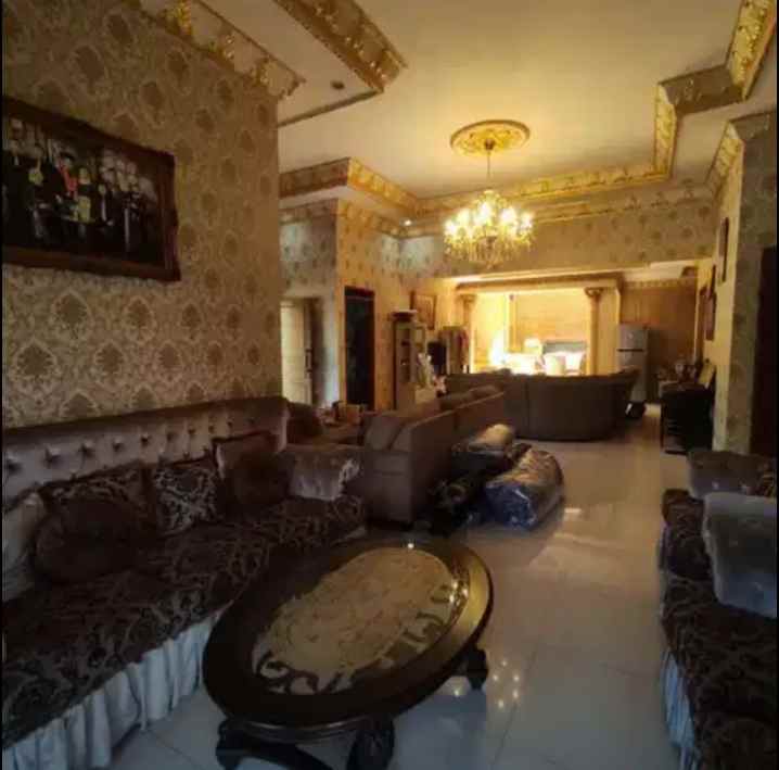 dijual rumah komplek setra dago