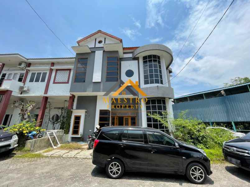 dijual rumah komplek taman kyoto jalan