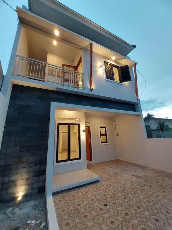 dijual rumah konsep resort bali jakarta timur