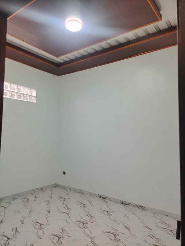 dijual rumah kopo permai iii cibaduyut