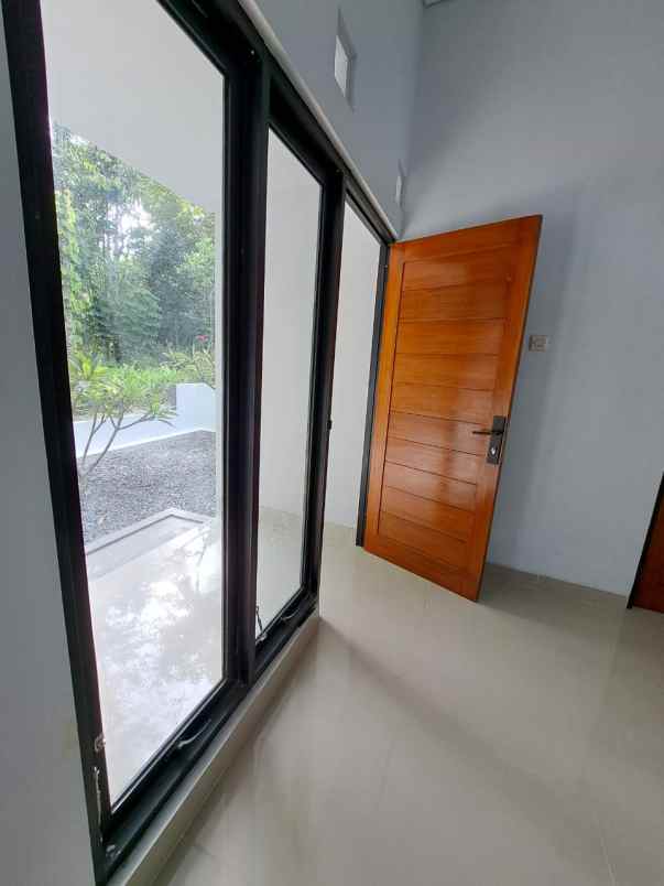 dijual rumah lemahdadi