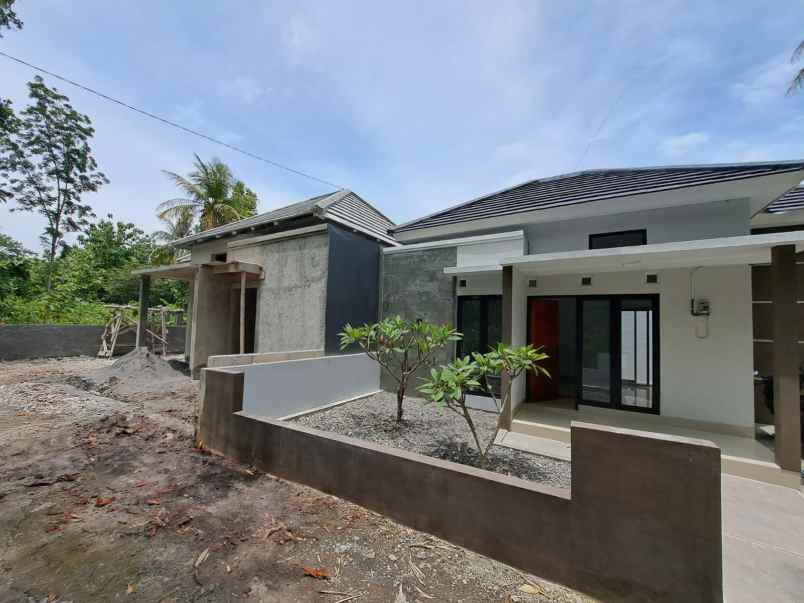 dijual rumah lemahdadi