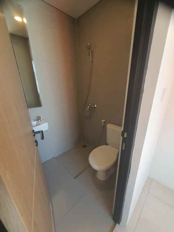 dijual rumah lippo cikarang kab bekasi