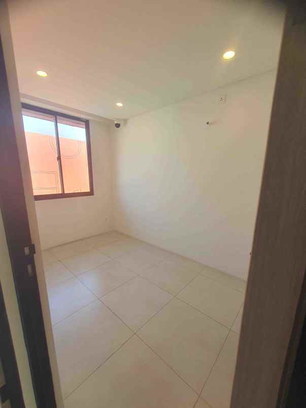 dijual rumah lippo cikarang kab bekasi