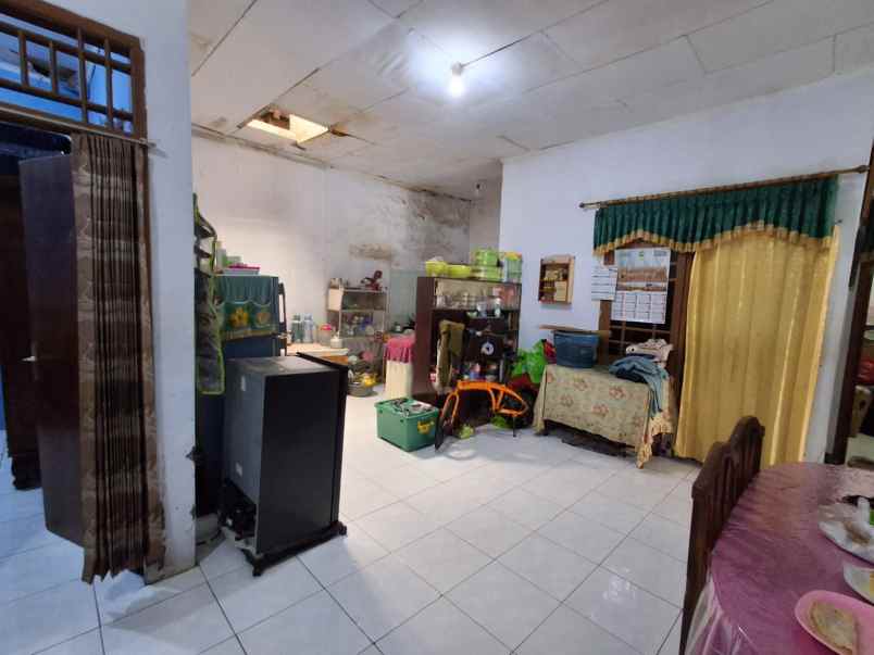 dijual rumah lokasi jl pemuda rt 008