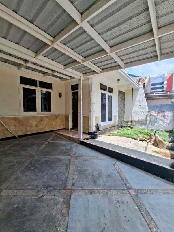 dijual rumah lokasi sulfat cluster kota malang