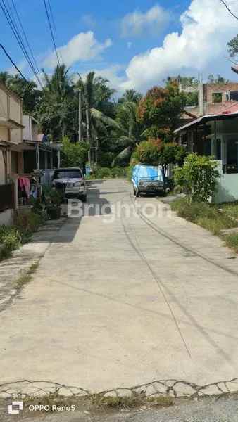dijual rumah manis dalam komplek di pauh padang