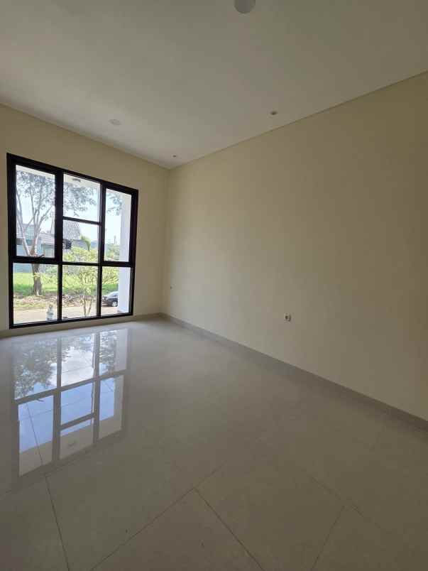 dijual rumah metland puri cipondoh banten