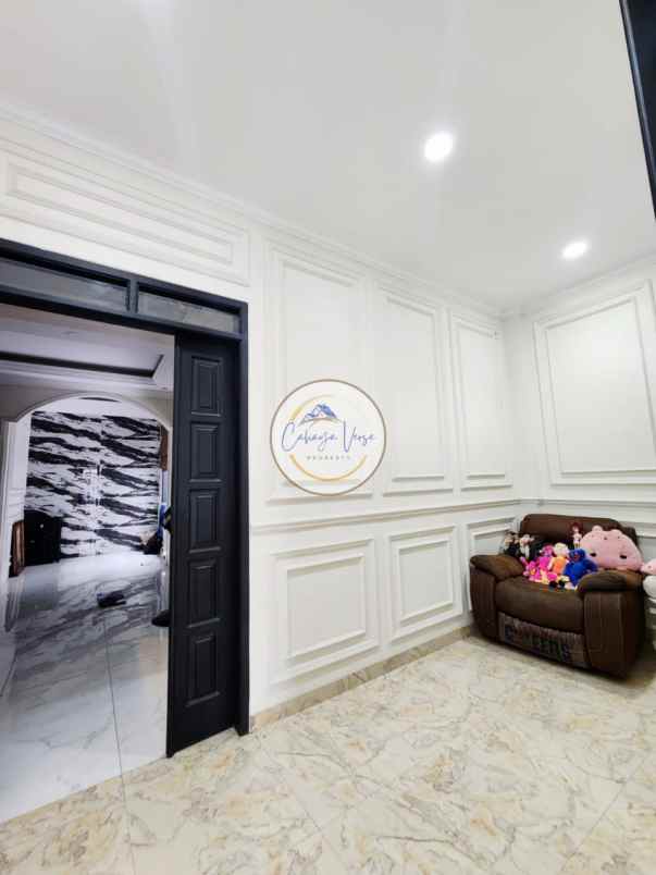 dijual rumah mewah di antapani bandung