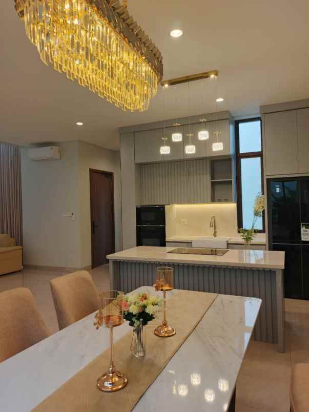 dijual rumah morizen residence