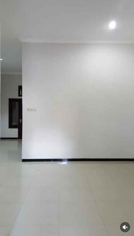 dijual rumah mulyosari surabaya