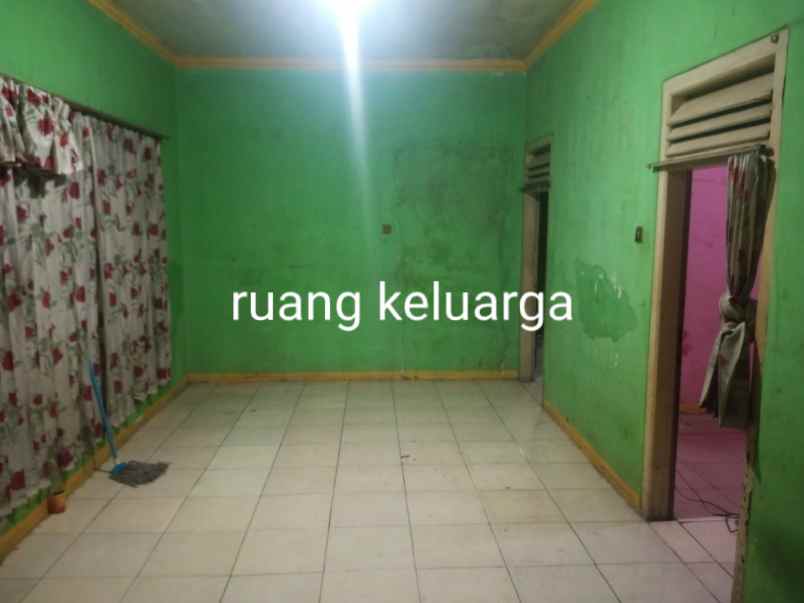dijual rumah murah luas