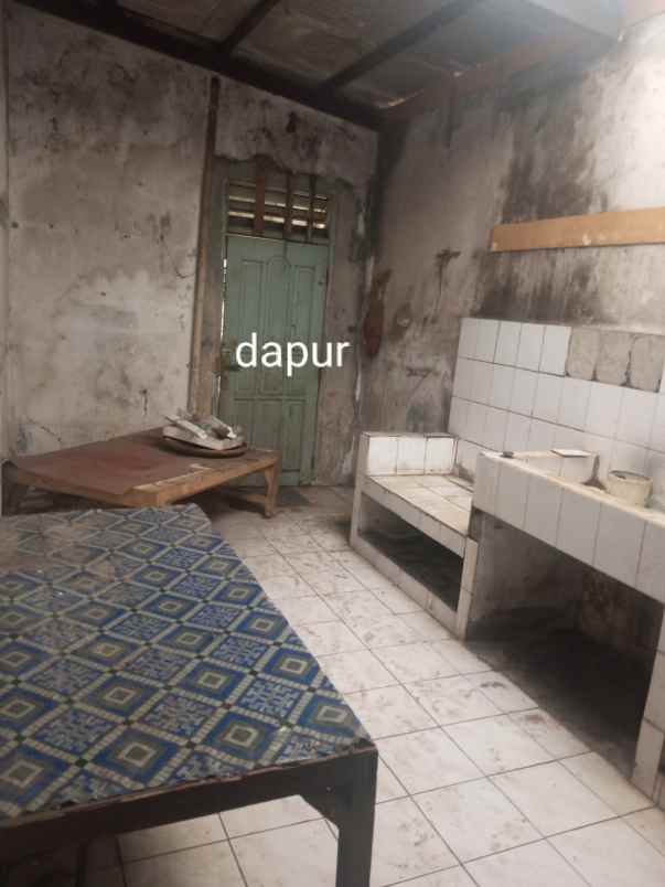 dijual rumah murah luas