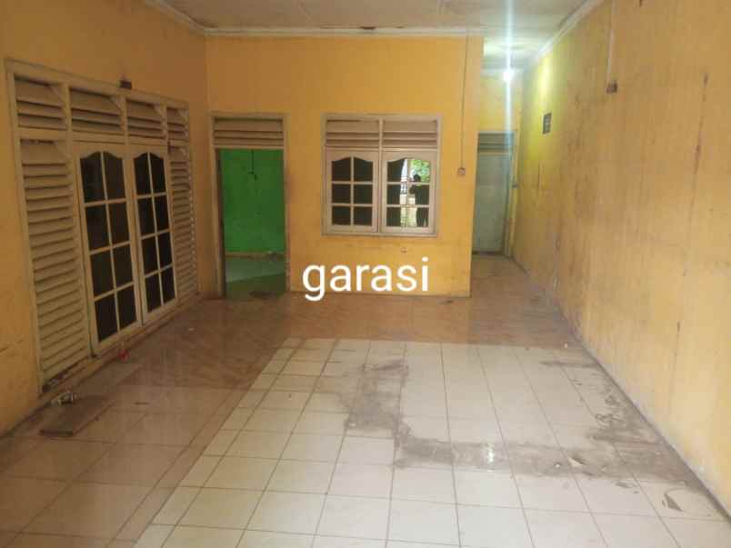dijual rumah murah luas