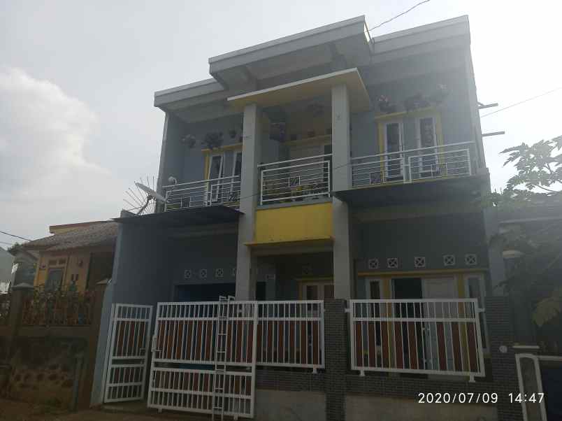 dijual rumah pacet