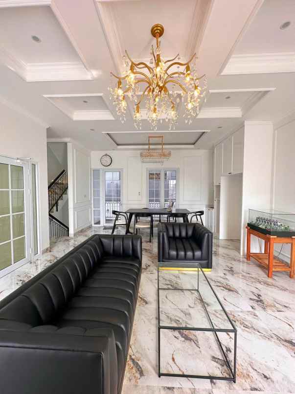 dijual rumah pejaten