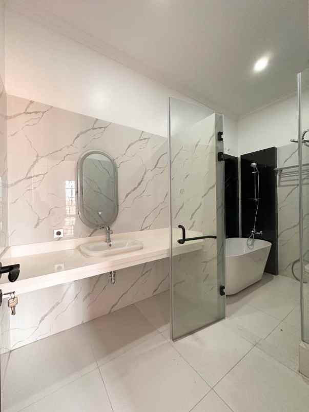 dijual rumah pejaten