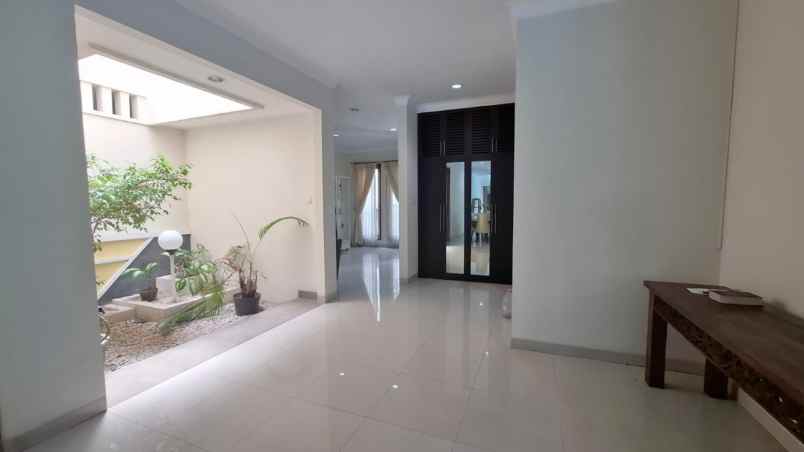 dijual rumah pejaten barat pasar minggu