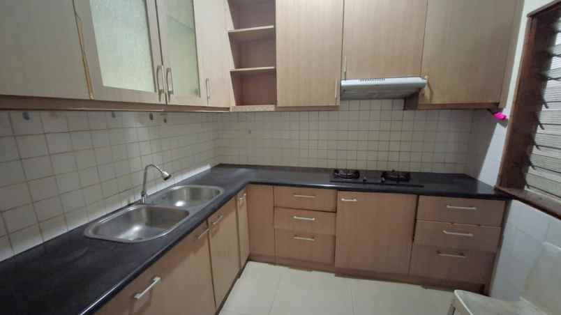 dijual rumah pejaten barat pasar minggu