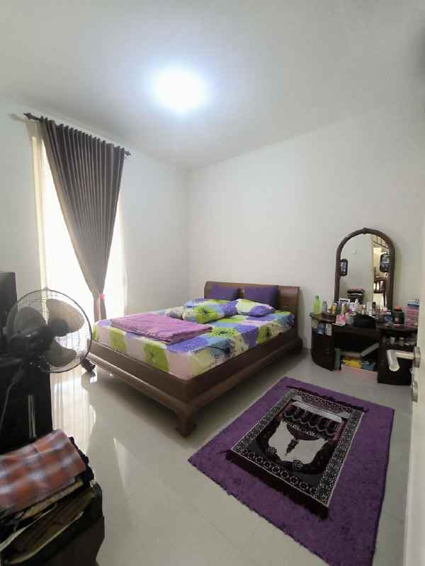 dijual rumah perum natura residence