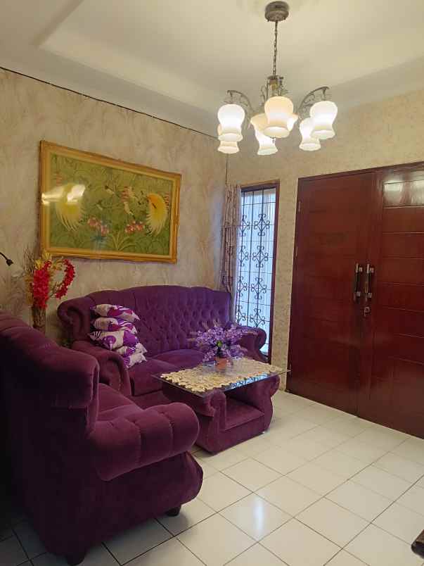 dijual rumah perumahan aneka elok