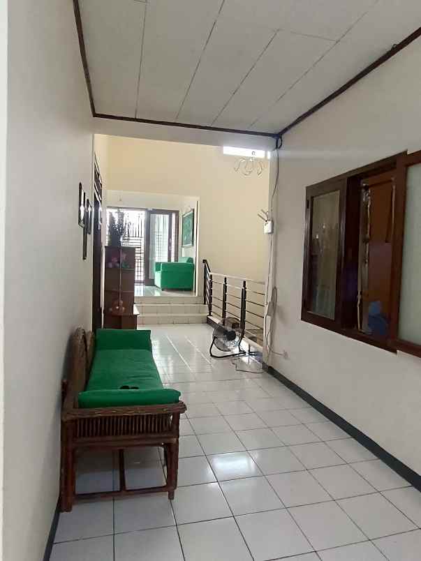 dijual rumah perumahan aneka elok