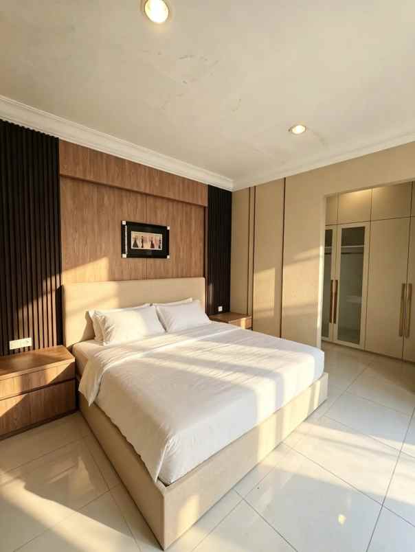 dijual rumah perumahan depark jadeite