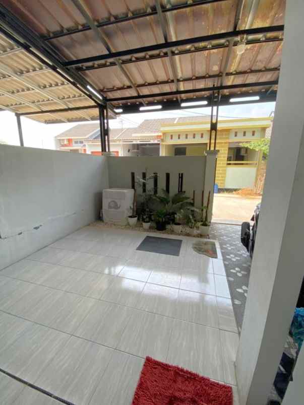 dijual rumah perumahan grand mahkota 1