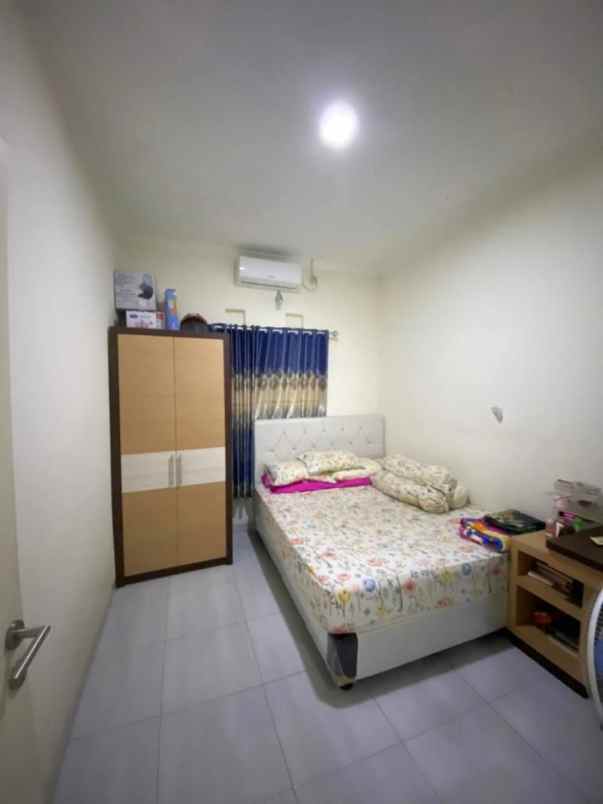 dijual rumah perumahan grand mahkota 1